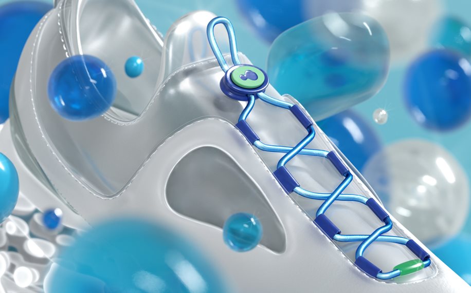 Gympasko i närbild med blå bubblor i bakgrunden