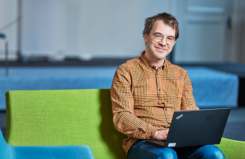simon_hammar_848x550.jpg